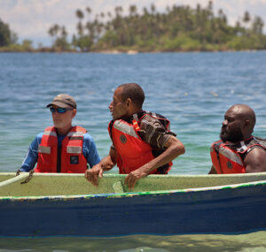 water_safety_training_in_madang
